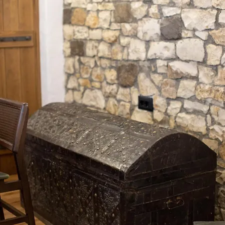 Vista Boutique Berat