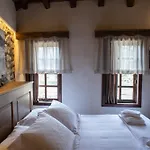 Vista Boutique Hotel *