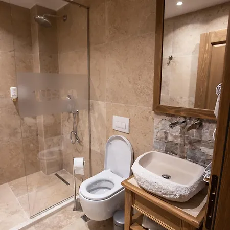 Vista Boutique Berat