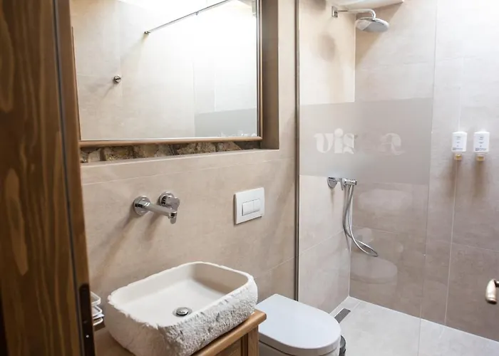 Vista Boutique Hotel